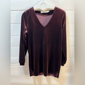 CONTEMPORAINE – Burgundy Velvet Tunic – Size M